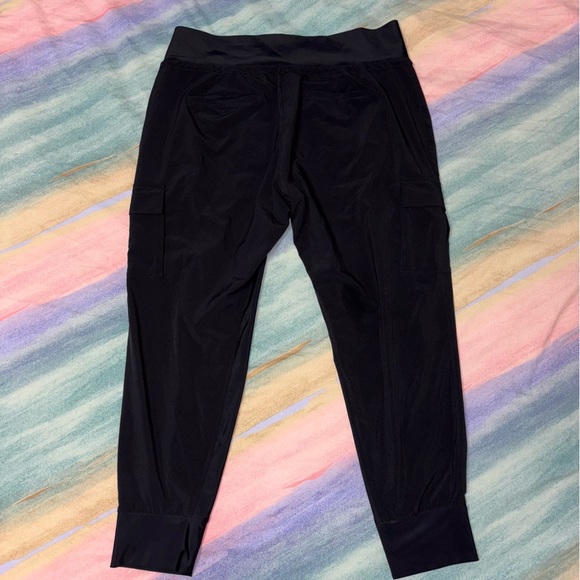 Athleta Sutton Cargo Jogger Pants Black size 12 P women’s - Picture 5 of 8